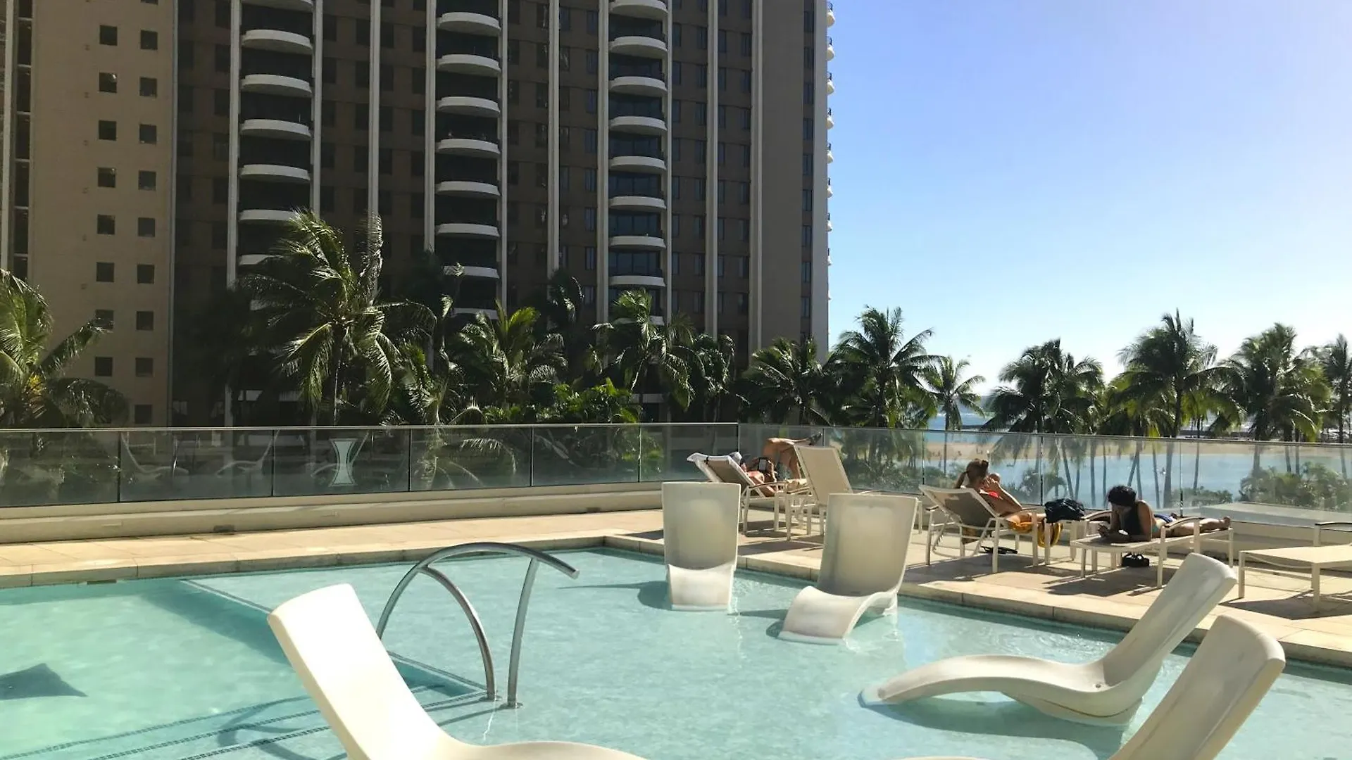 Holiday home Ilikai Apt 2127 - Spacious Studio With Spectacular Ocean & Harbor Views Honolulu United States